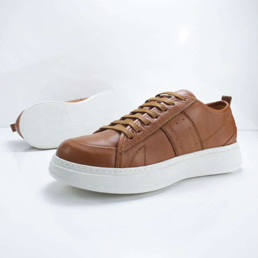 Sneakers Leather