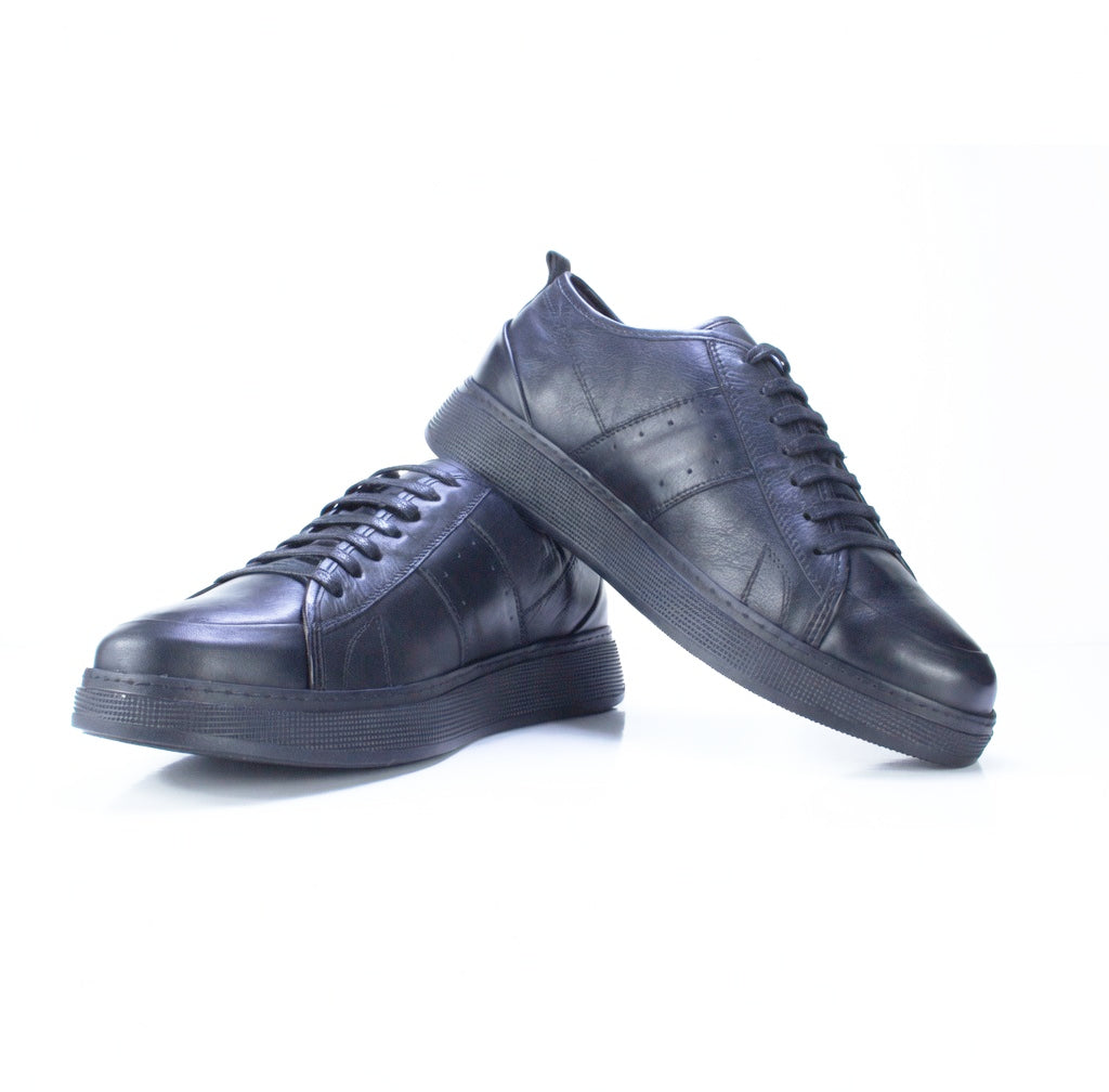 Sneakers Leather